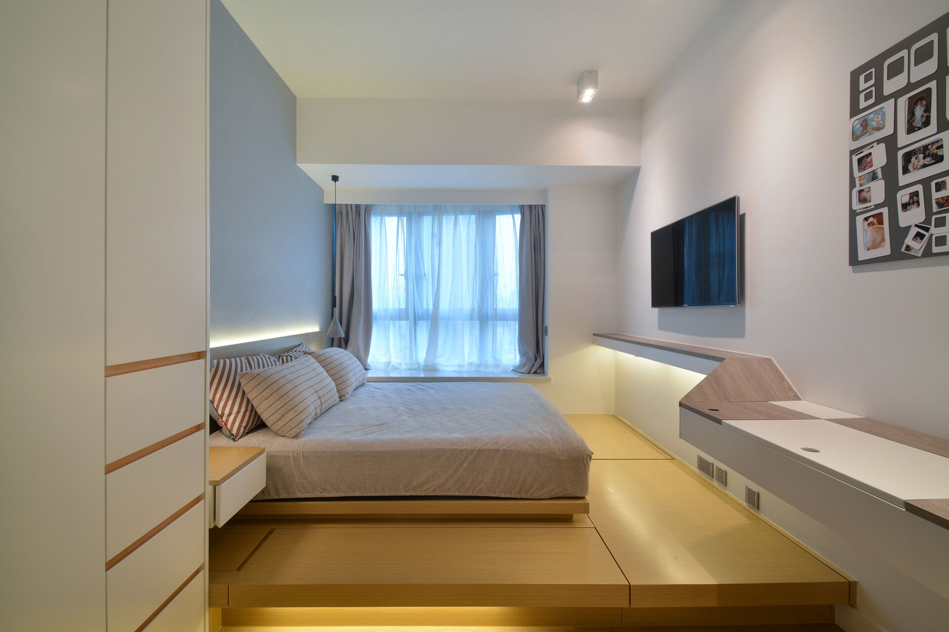 Designpedia-Space Design_The Habourside_Master Bedroom1
